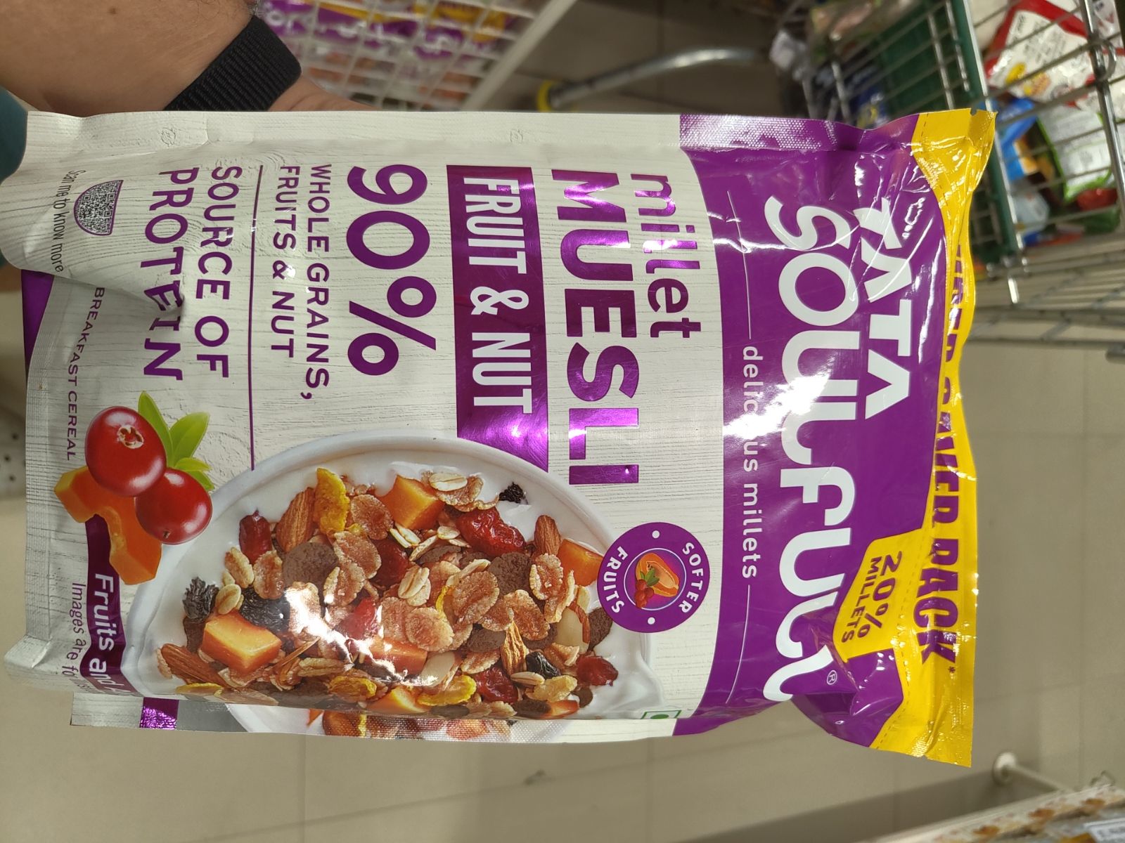 millet MUESLI FRUIT & NUT 90% pack