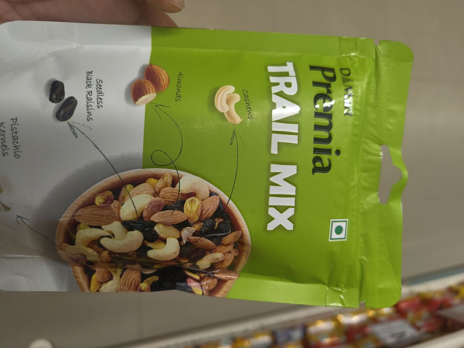 TRAIL MIX pack