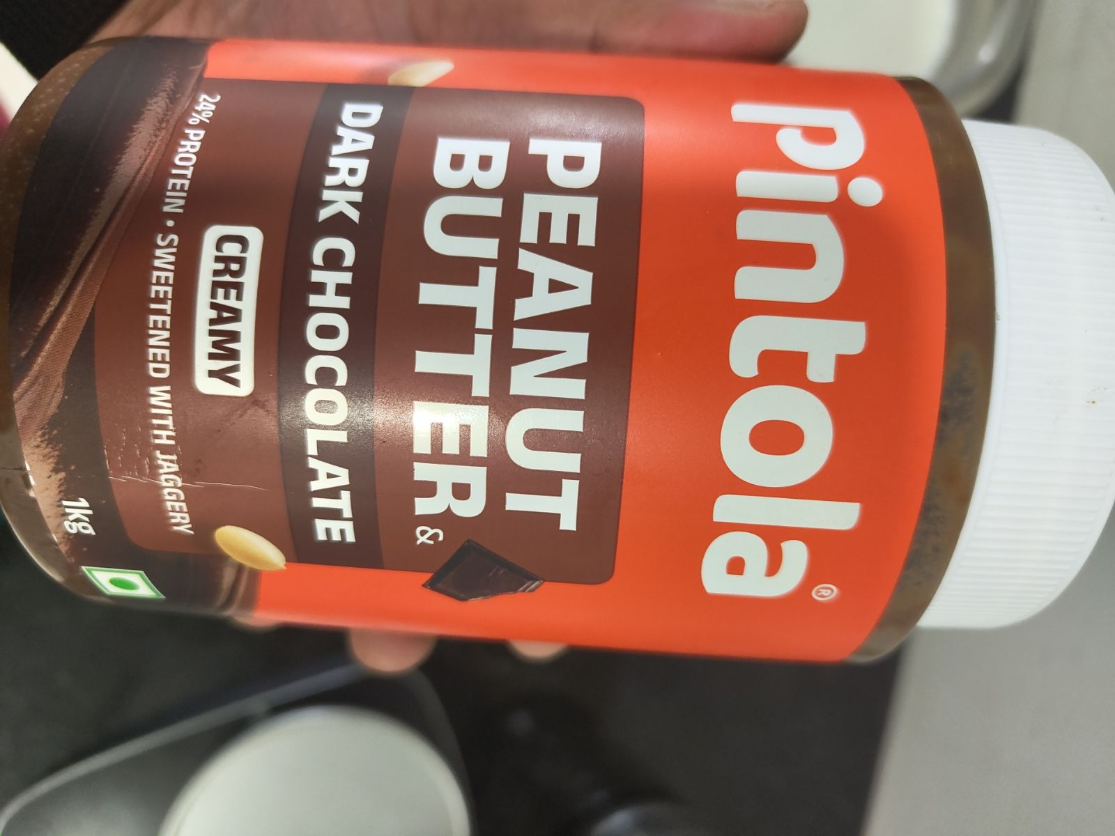 PEANUT BUTTER & DARK CHOCOLATE CREAMY pack
